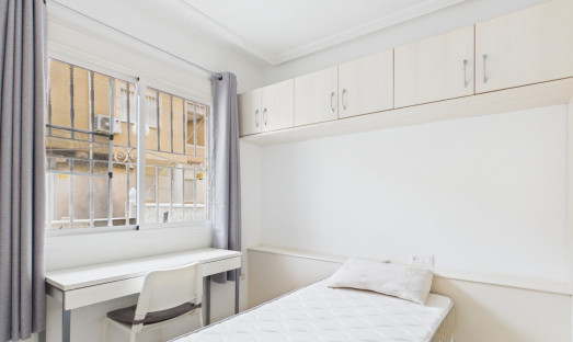 Wiederverkauf - Apartment - 