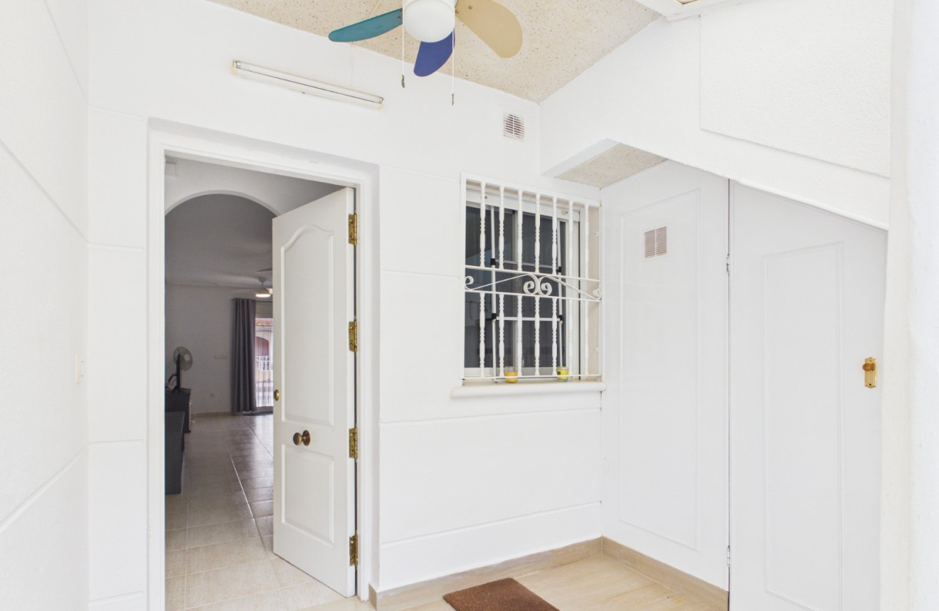 Wiederverkauf - Apartment - 