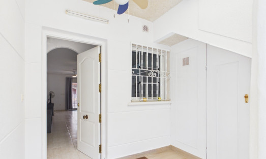 Wiederverkauf - Apartment - 