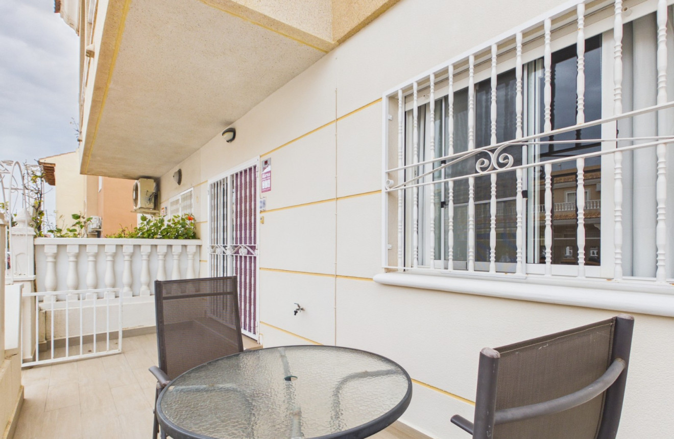 Wiederverkauf - Apartment - 