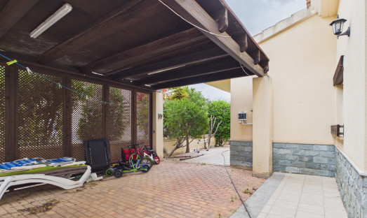 Resale - Villa - GEA Y TRUYOLS
