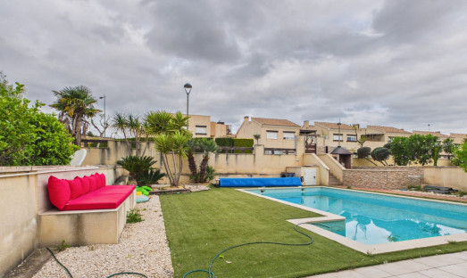 Resale - Villa - GEA Y TRUYOLS