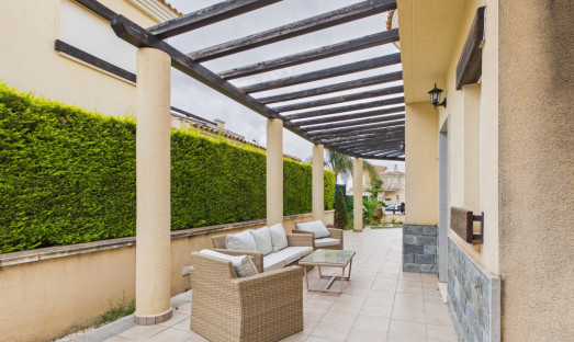 Resale - Villa - GEA Y TRUYOLS