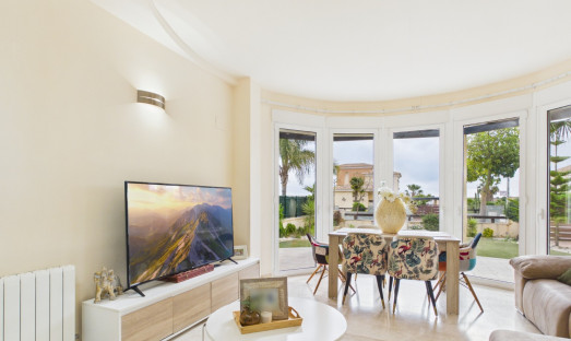 Resale - Villa - GEA Y TRUYOLS