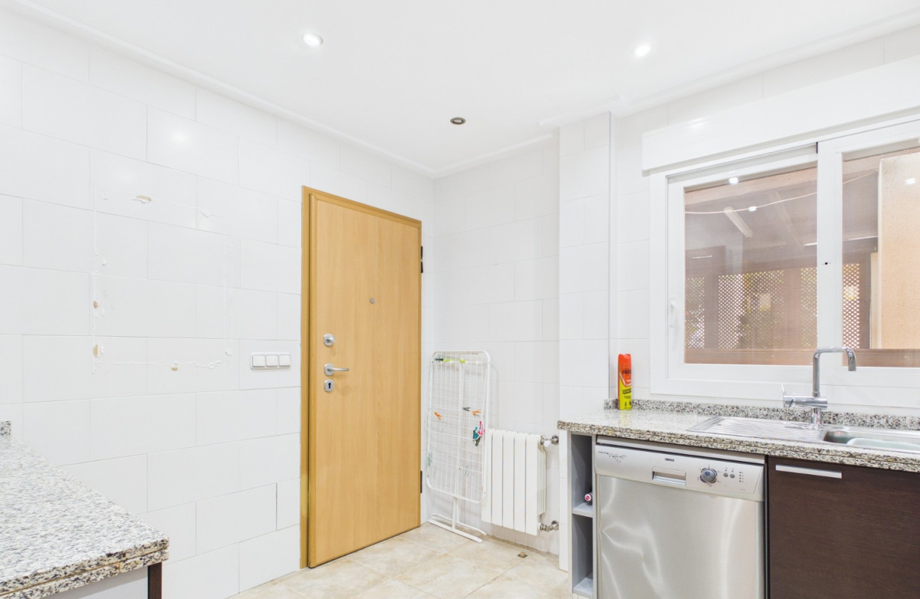 Resale - Villa - GEA Y TRUYOLS