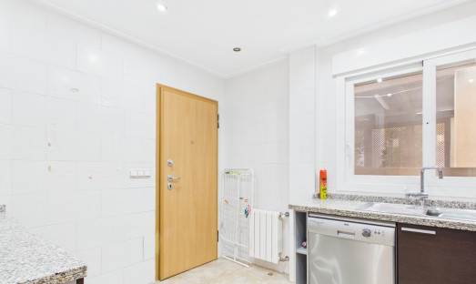 Resale - Villa - GEA Y TRUYOLS