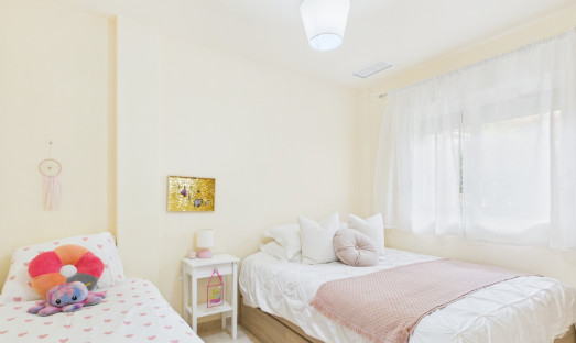 Resale - Villa - GEA Y TRUYOLS