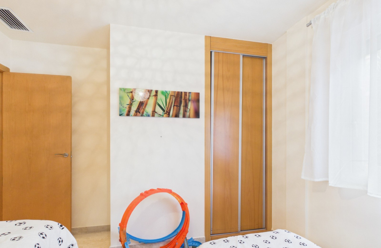 Resale - Villa - GEA Y TRUYOLS