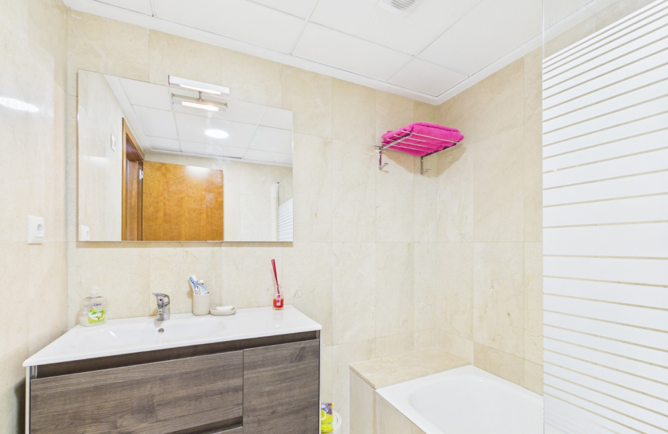 Resale - Apartment - Los Alcázares - Puerto Marina