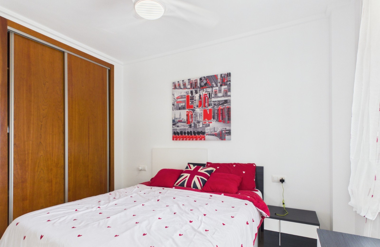 Resale - Apartment - Los Alcázares - Puerto Marina