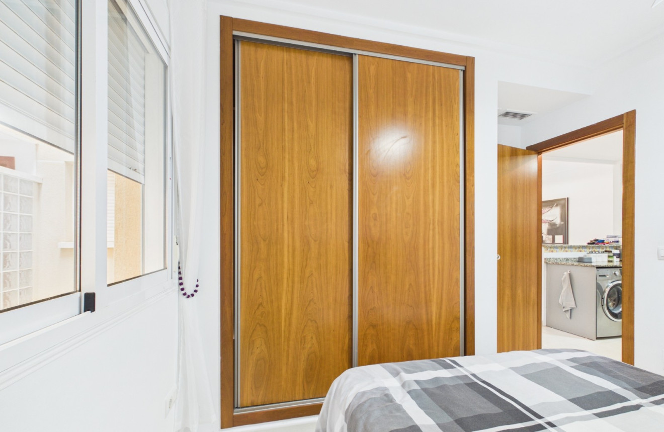 Resale - Apartment - Los Alcázares - Puerto Marina