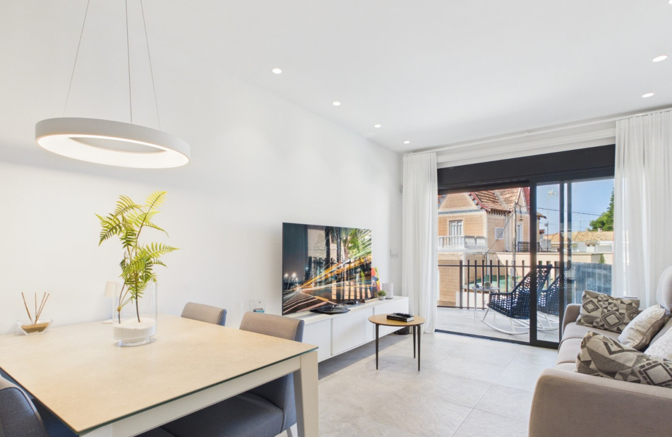Resale - Apartment - Lo Pagan