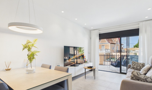 Resale - Apartment - Lo Pagan