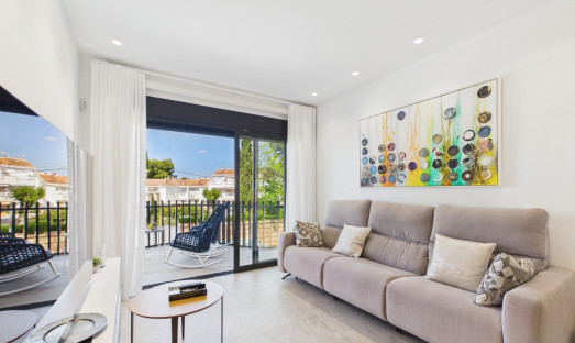 Resale - Apartment - Lo Pagan