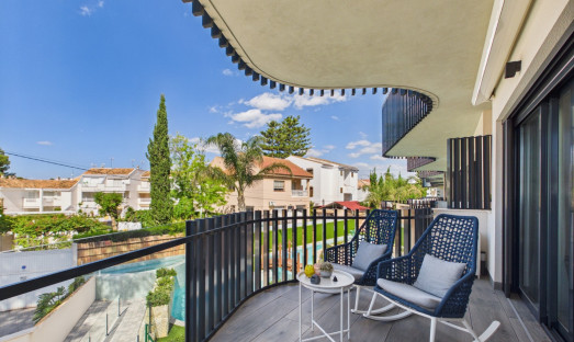 Resale - Apartment - Lo Pagan