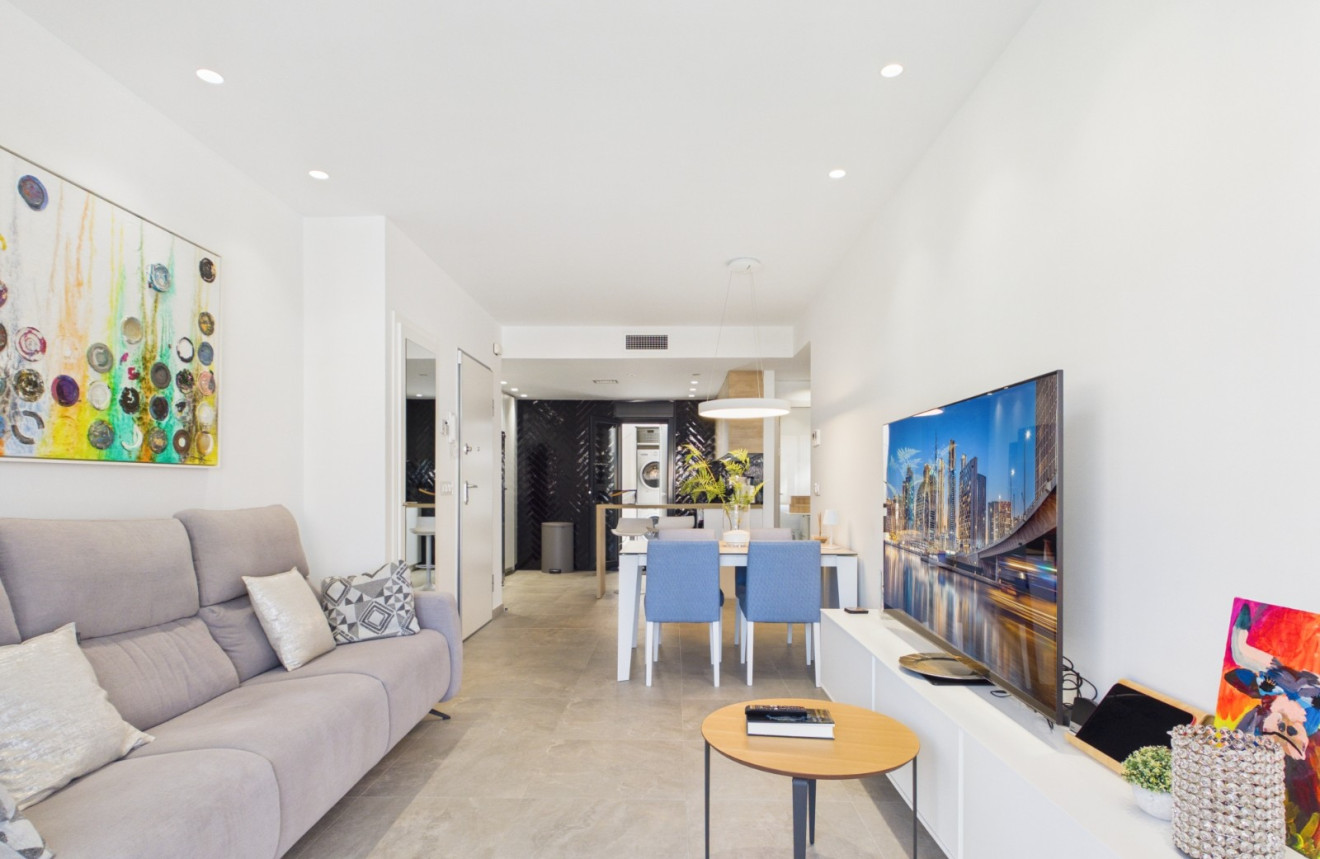 Resale - Apartment - Lo Pagan