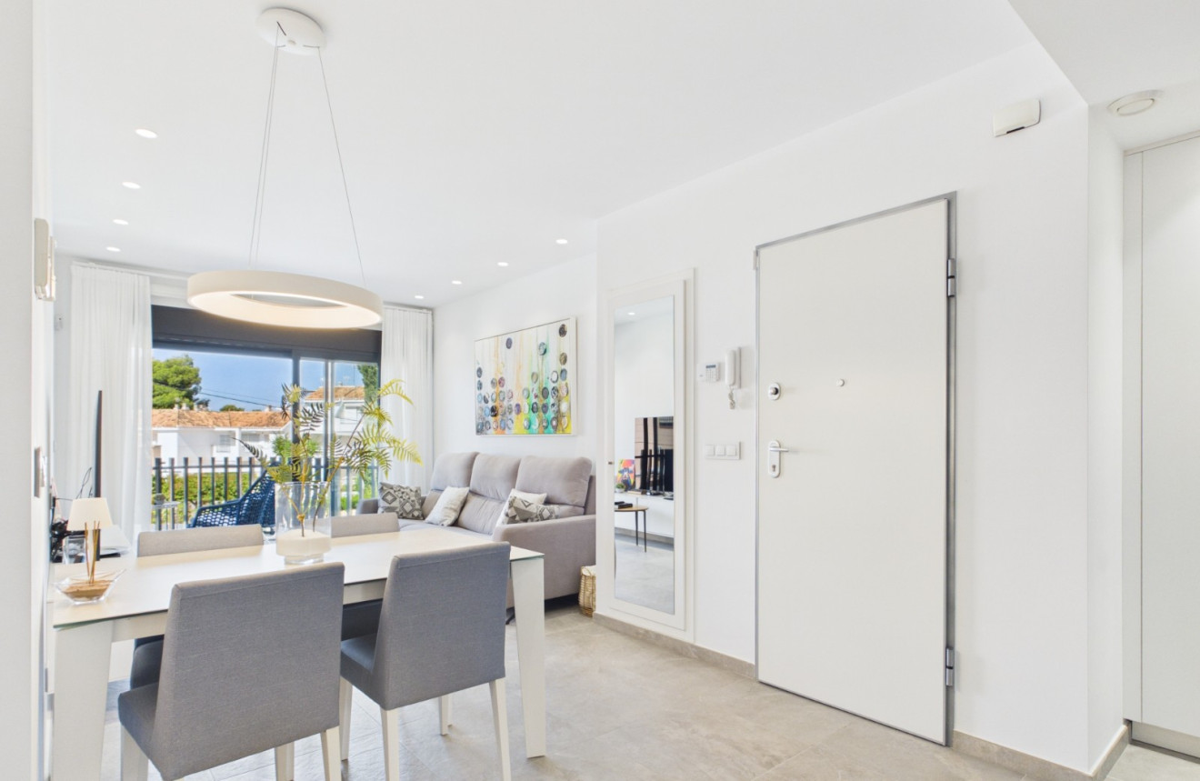 Resale - Apartment - Lo Pagan