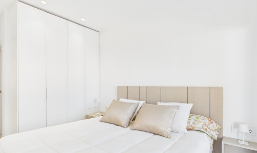 Resale - Apartment - Lo Pagan