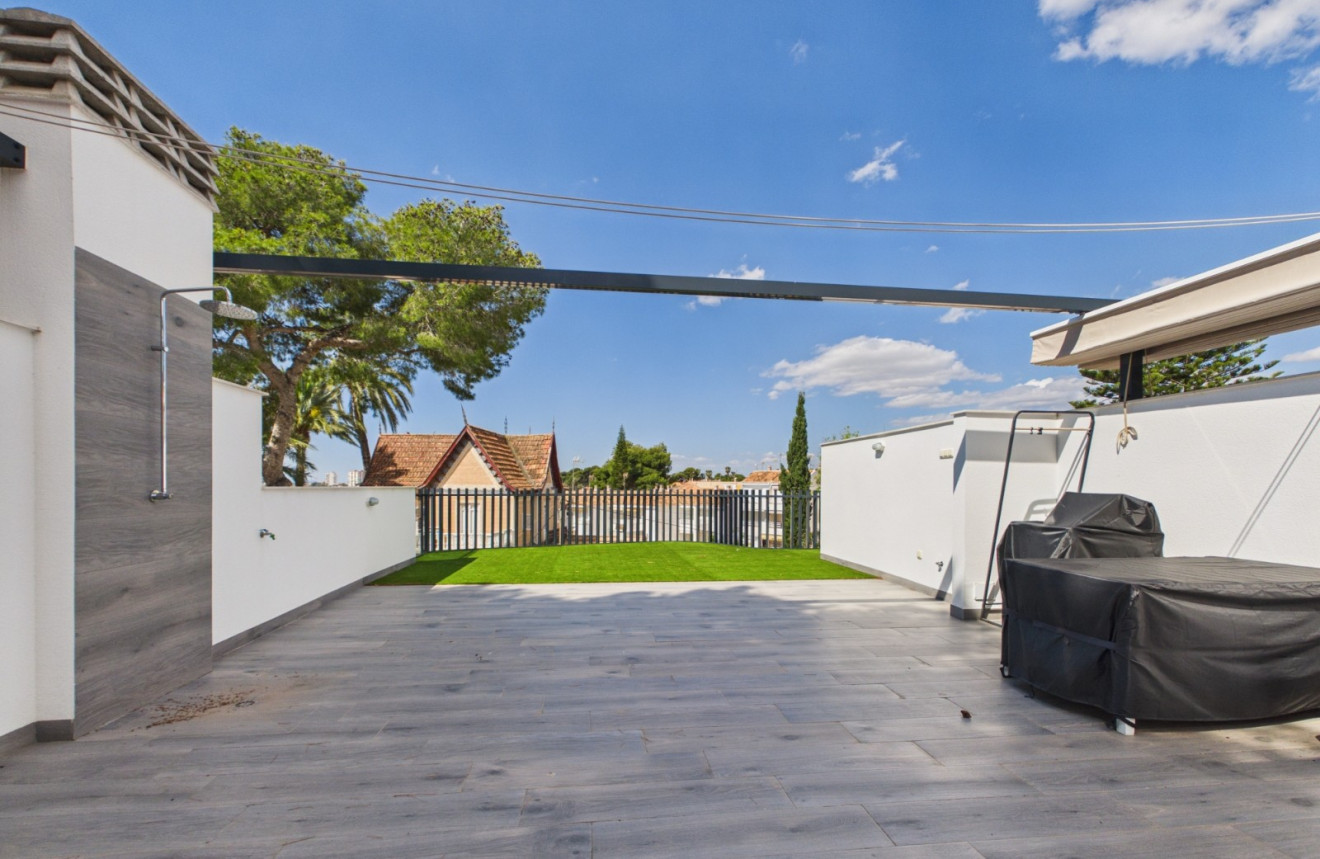 Resale - Apartment - Lo Pagan