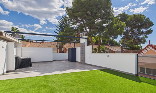 Resale - Apartment - Lo Pagan