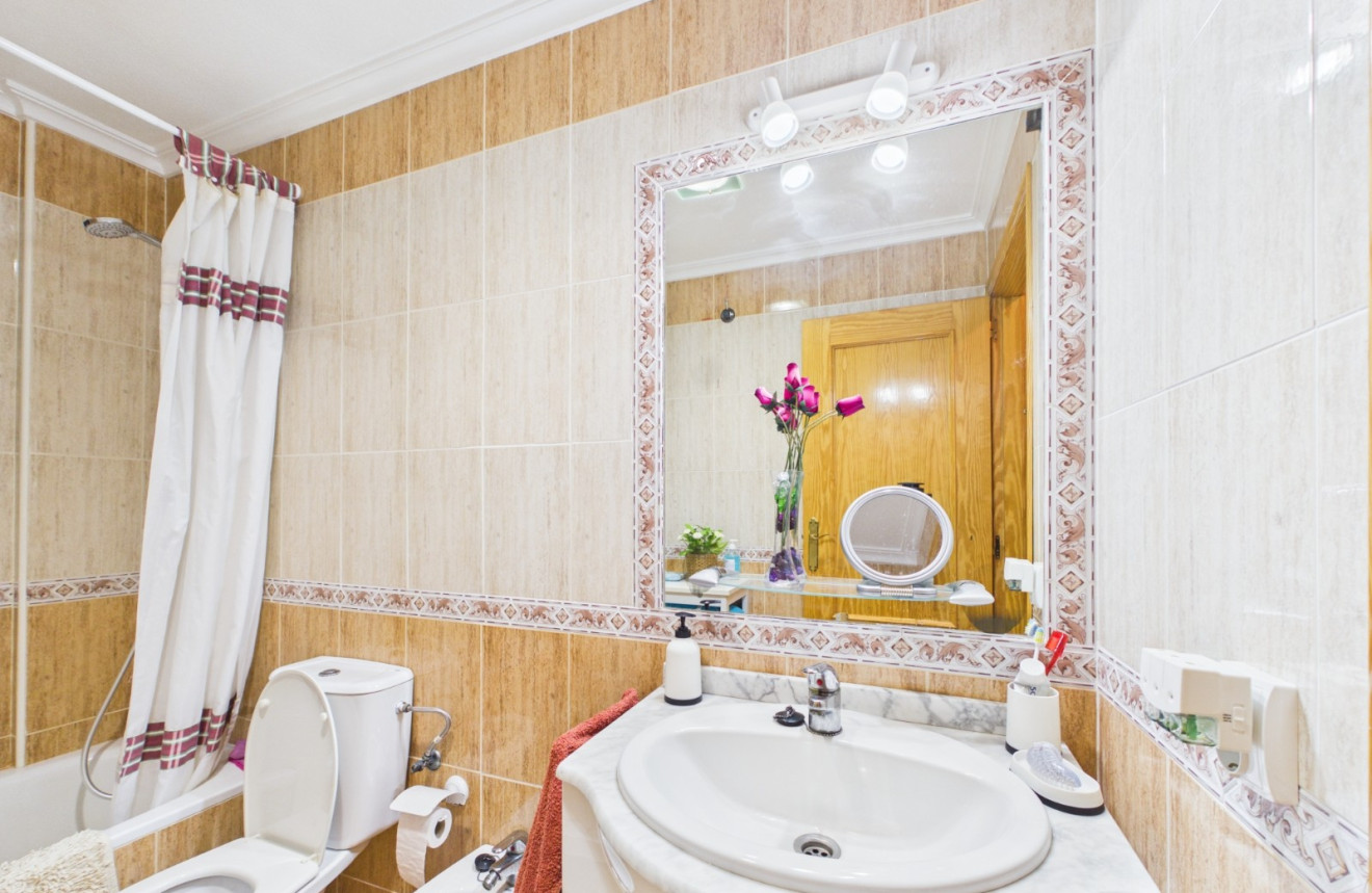 Resale - Apartment - Los Alcázares