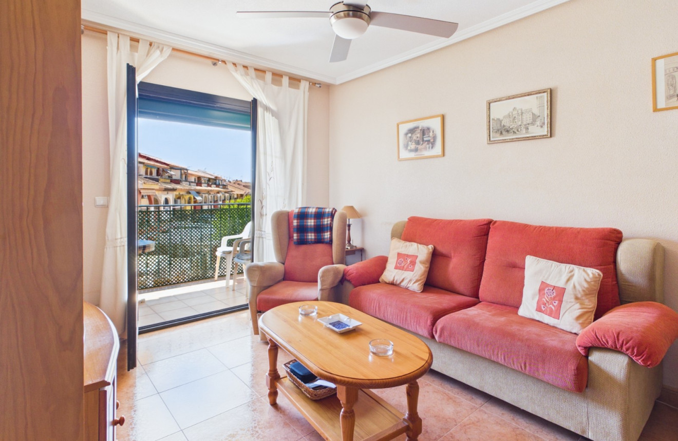Resale - Apartment - Los Alcázares