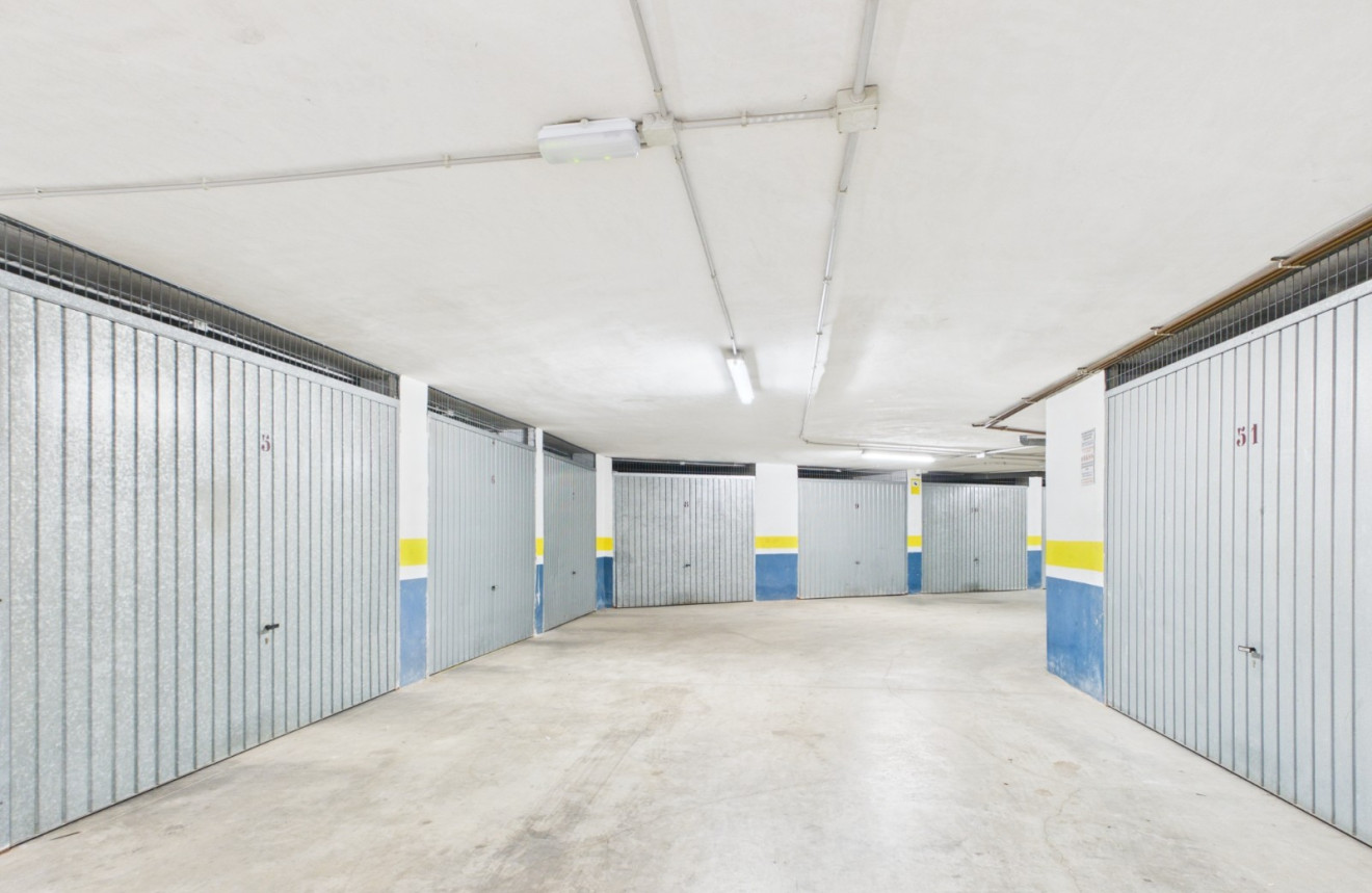 Resale - Apartment - Los Alcázares