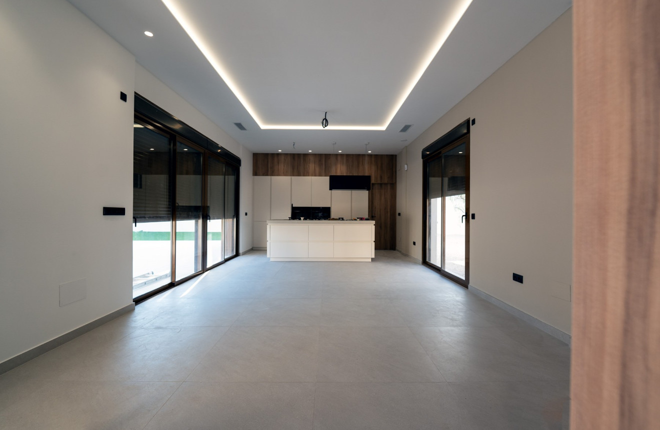 Obra nueva - Villa - Benejuzar