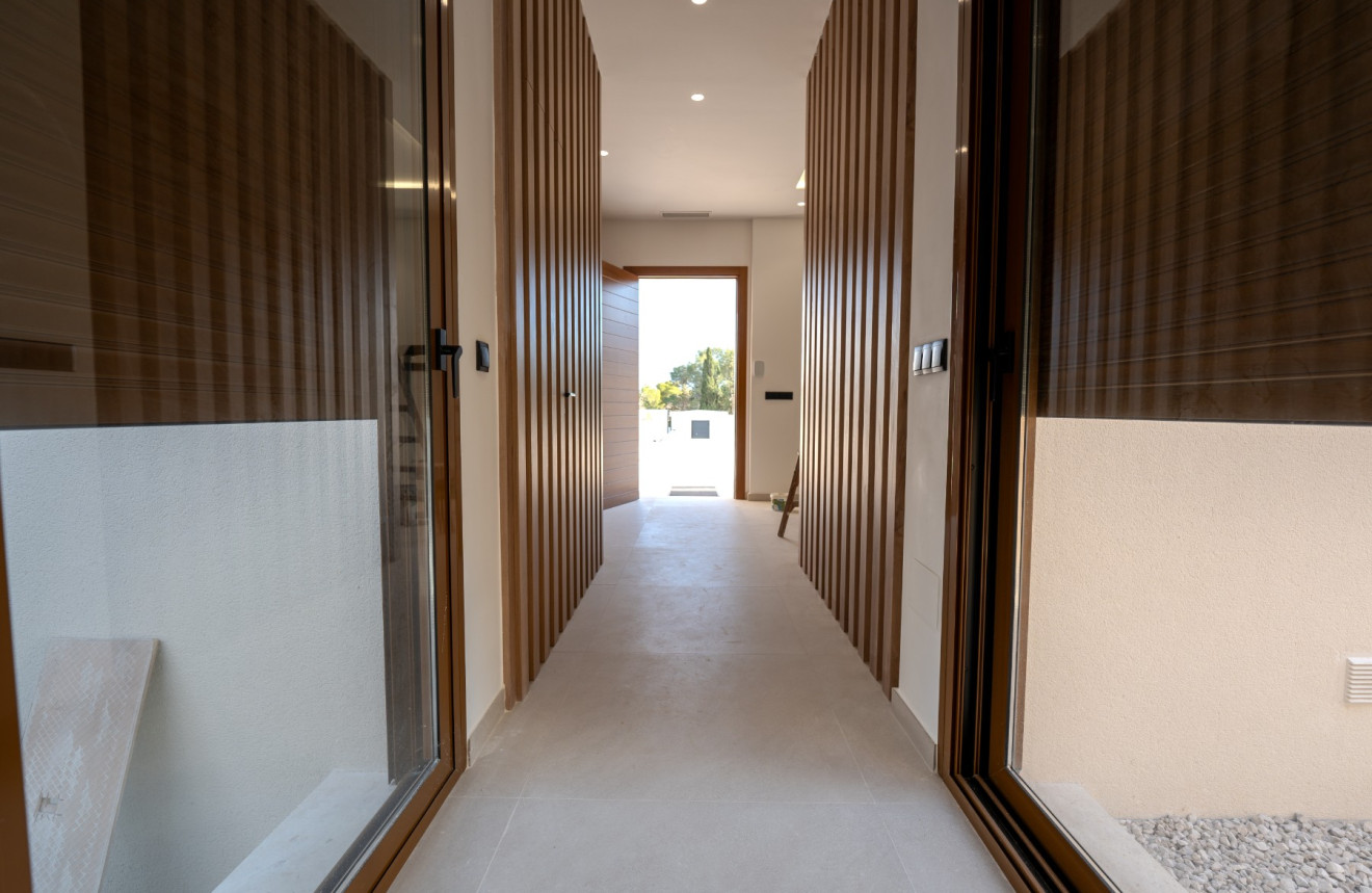 Obra nueva - Villa - Benejuzar