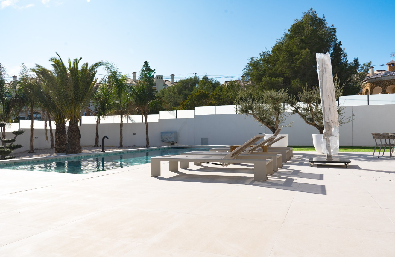 Obra nueva - Villa - Benejuzar
