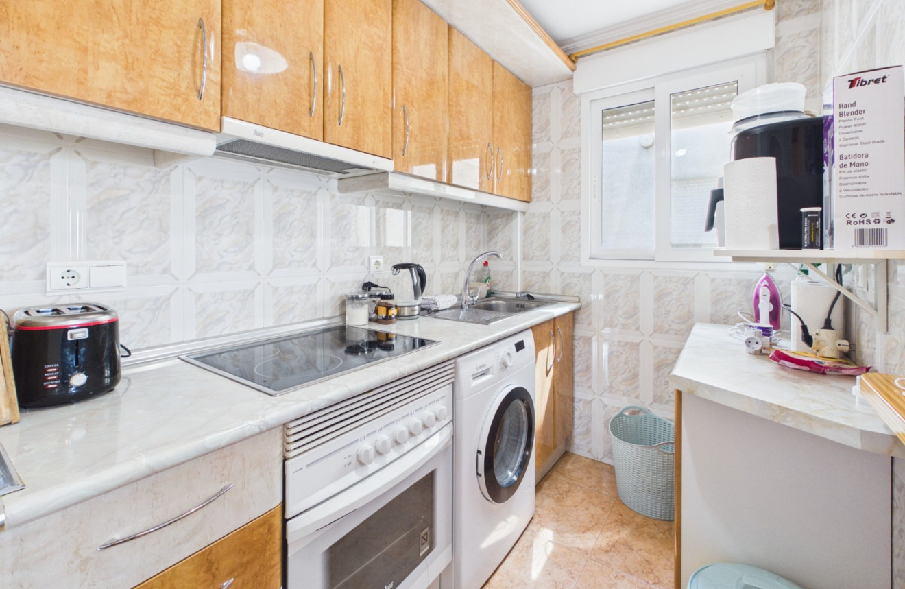 Resale - Apartment - Los Alcázares