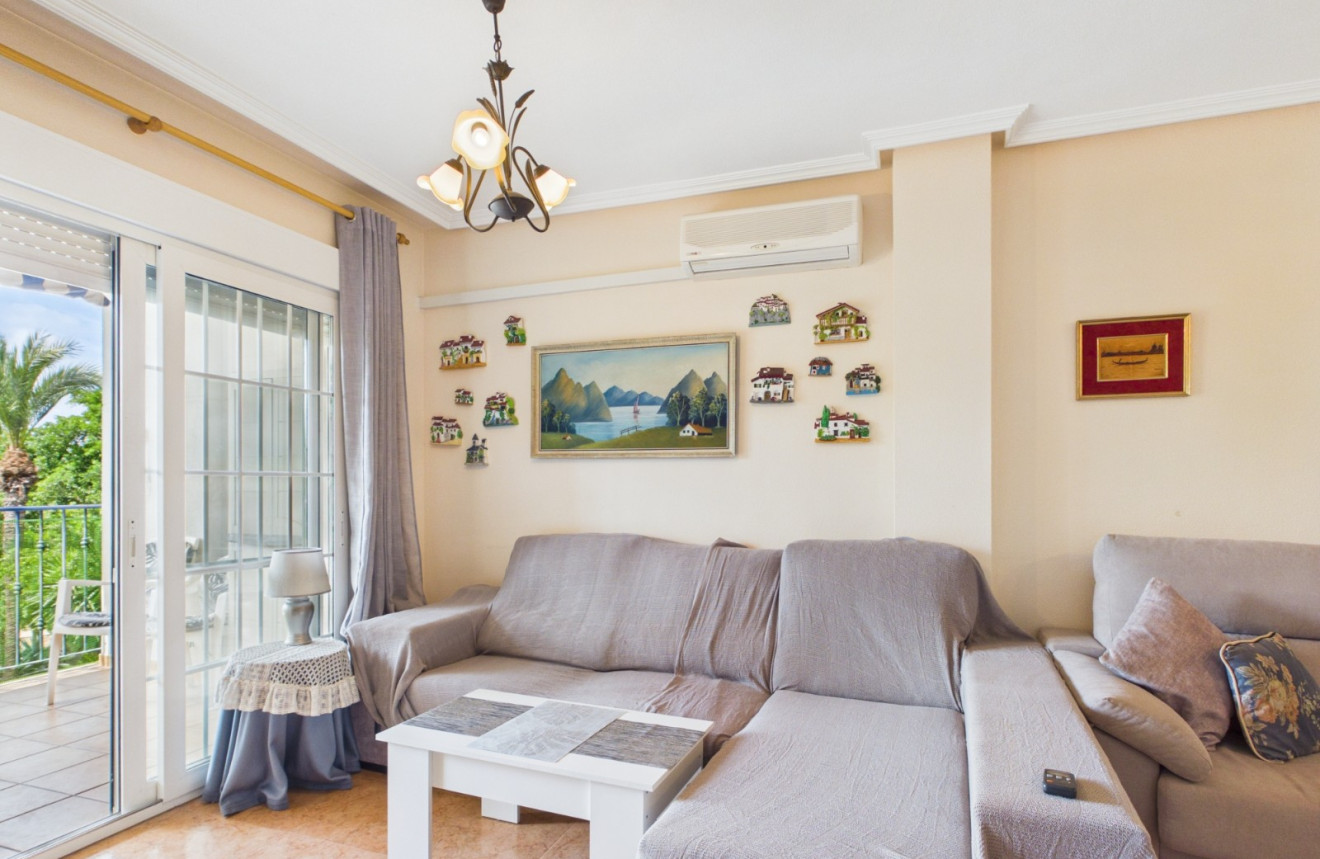 Resale - Apartment - Los Alcázares