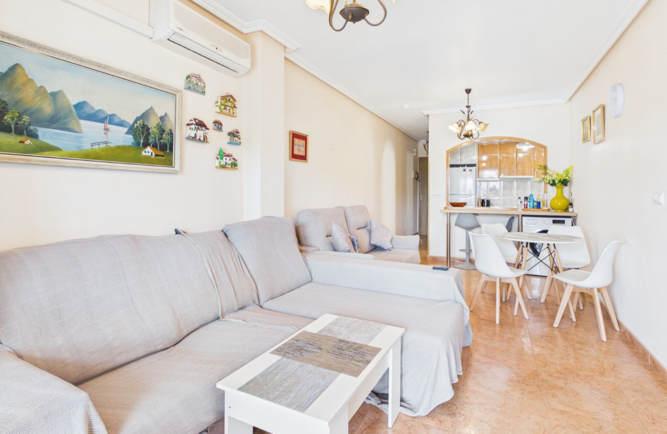 Resale - Apartment - Los Alcázares
