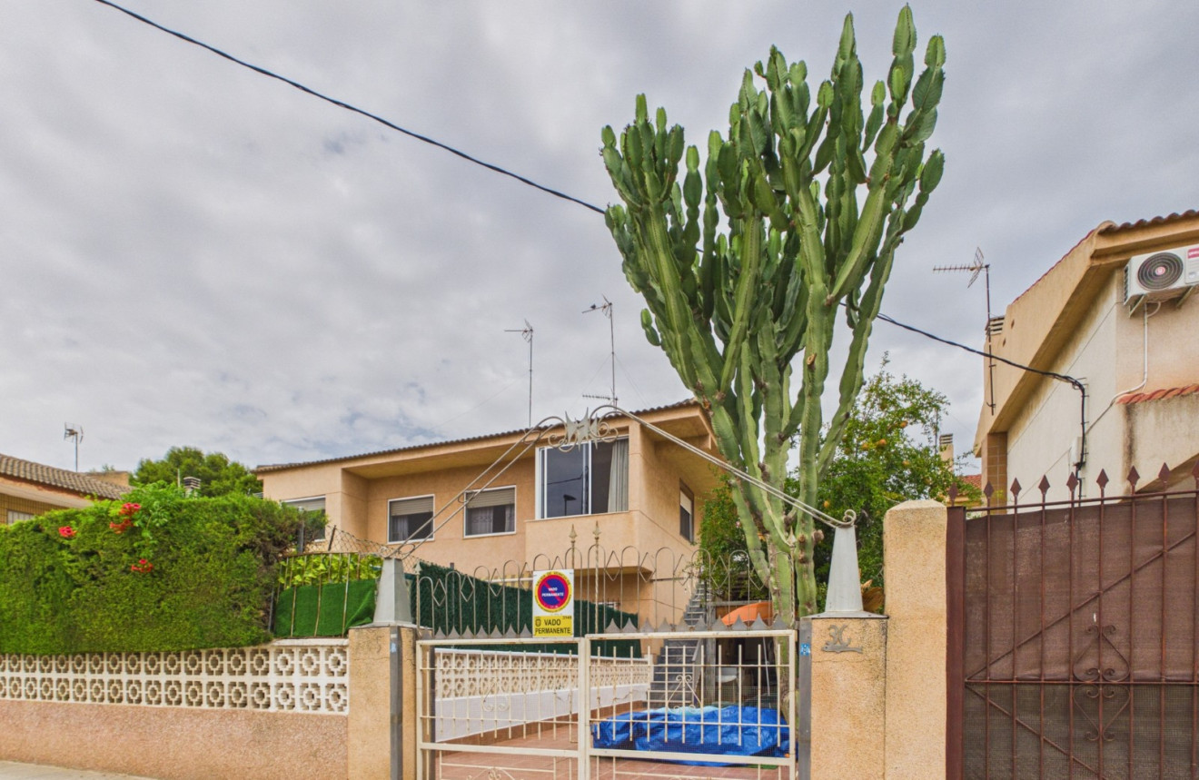 Resale - Bungalow - Los Narejos - Punta Brava