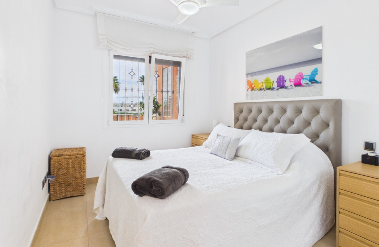Resale - Apartment - Los Alcázares - La Serena Golf