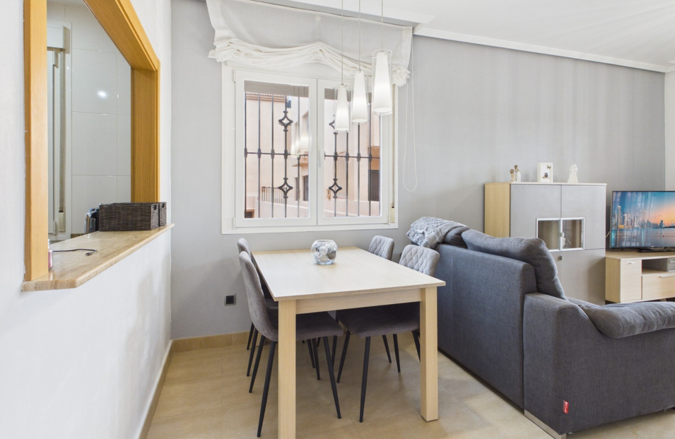 Resale - Apartment - Los Alcázares - La Serena Golf